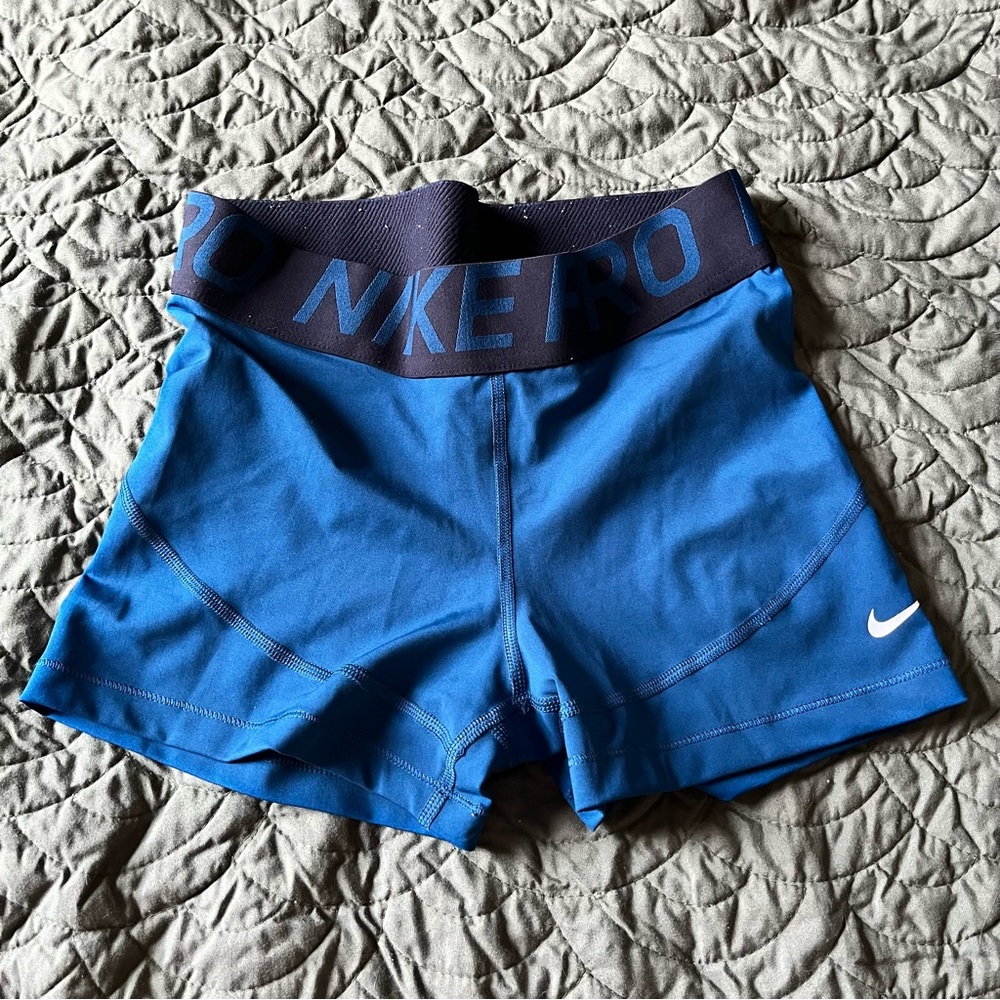 Nike pro 3 inch blue